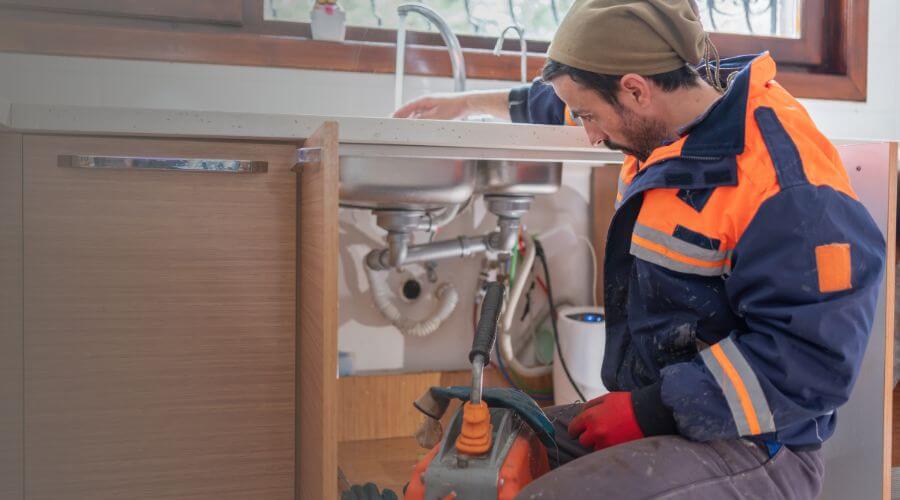 home faucet repair service in Deerfield, OH